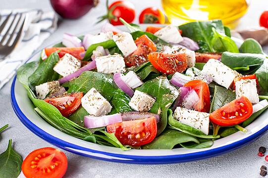 Spinatsalat mit Feta