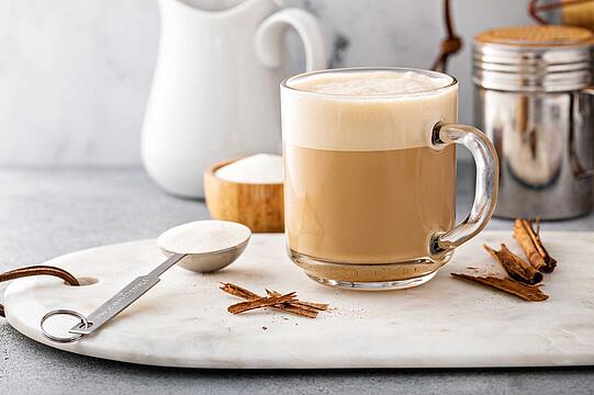 Wie sinnvoll ist Kollagenpulver im Kaffee?