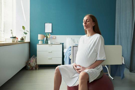 Hypnobirthing: Entspannter durch die Geburt
