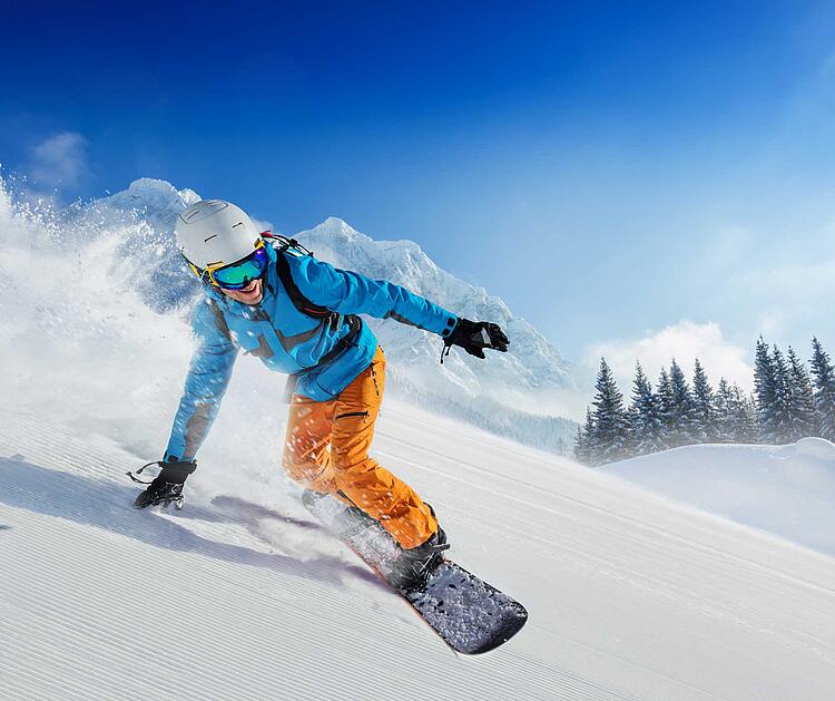 Snowboarder auf der Piste