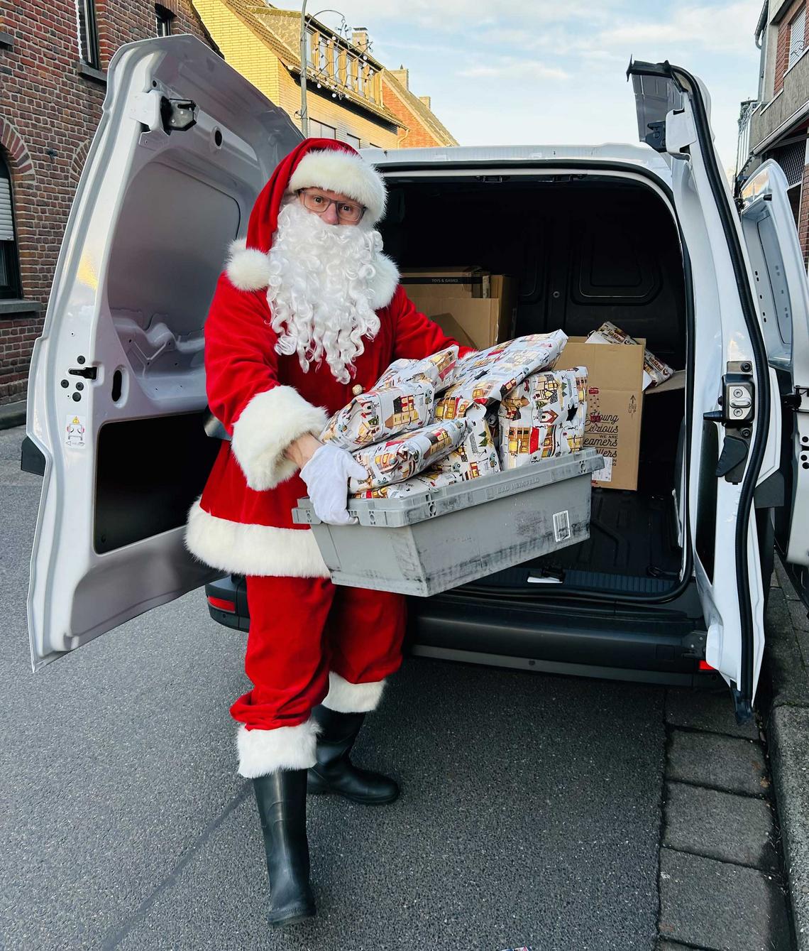 AOK Weihnachtsmann Andreas Vogt AOK Weihnachtsmann Andreas Vogt