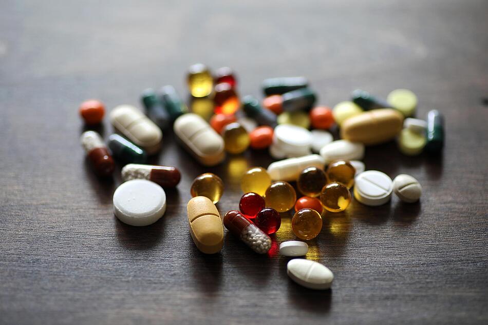 Verschiedene Tabletten - Bildnachweis: © istockphoto.com / alexkich Verschiedene Tabletten