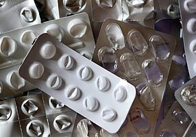 Blisterpackungen verschiedener Medikamente