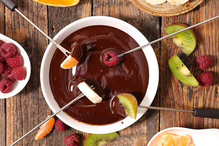 Süße Früchte: Schokoladenfondue mit Obst