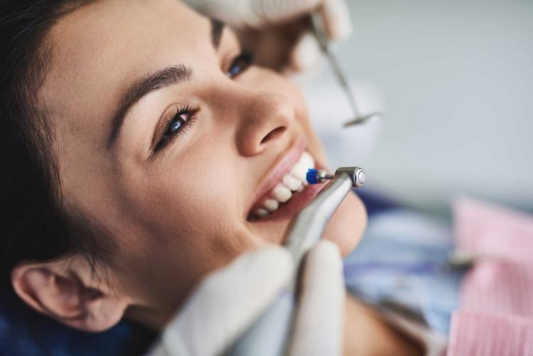 PZR: die professionelle Zahnreinigung