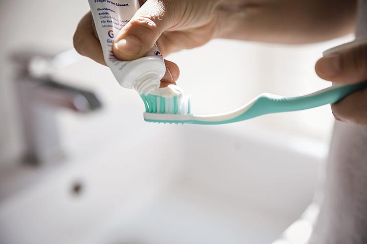 Ist Fluorid in Zahnpasta schädlich?
